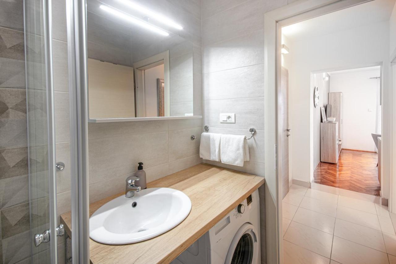 Apartments Villa Luce Makarska Zewnętrze zdjęcie