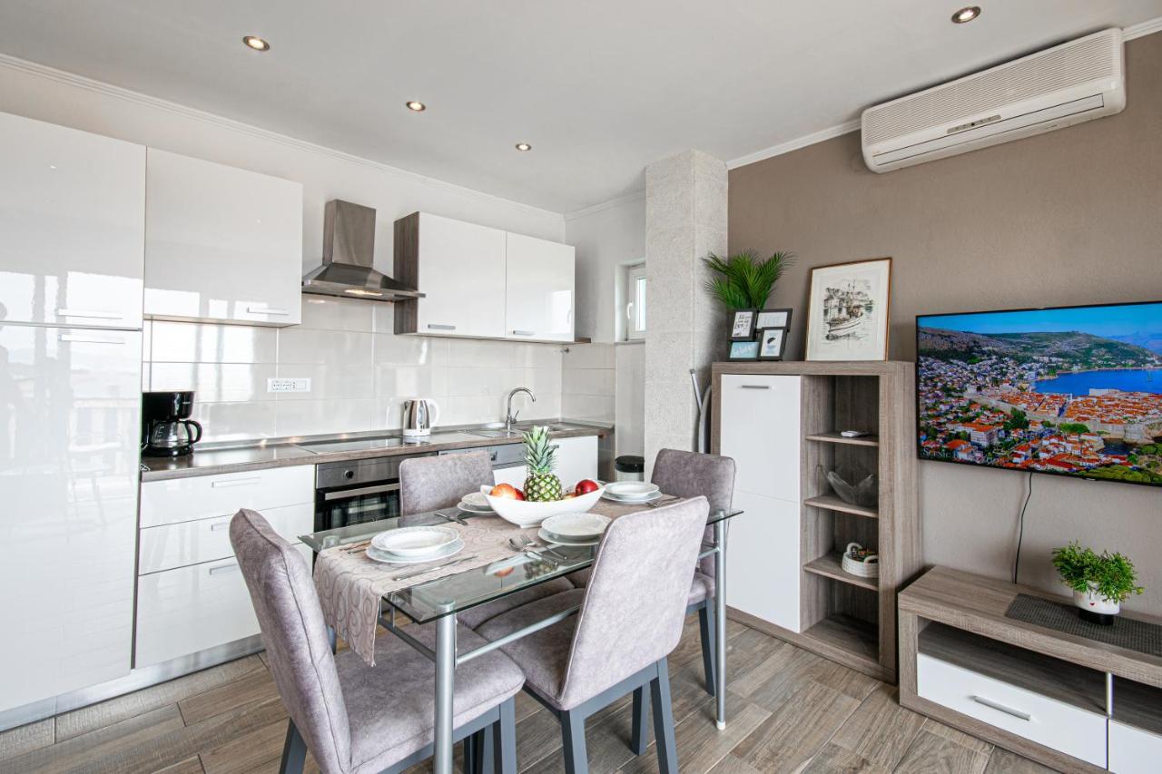 Apartments Villa Luce Makarska Zewnętrze zdjęcie