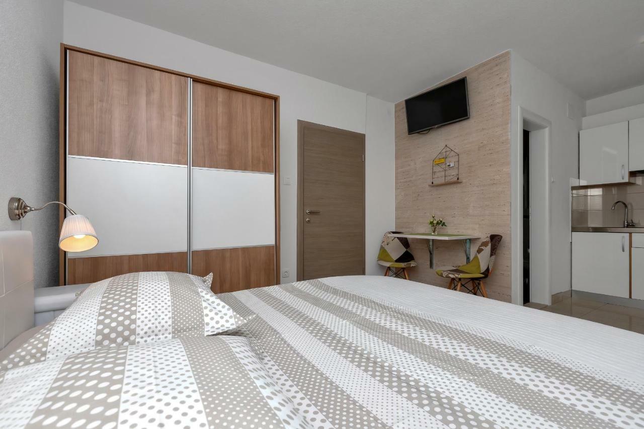 Apartments Villa Luce Makarska Zewnętrze zdjęcie